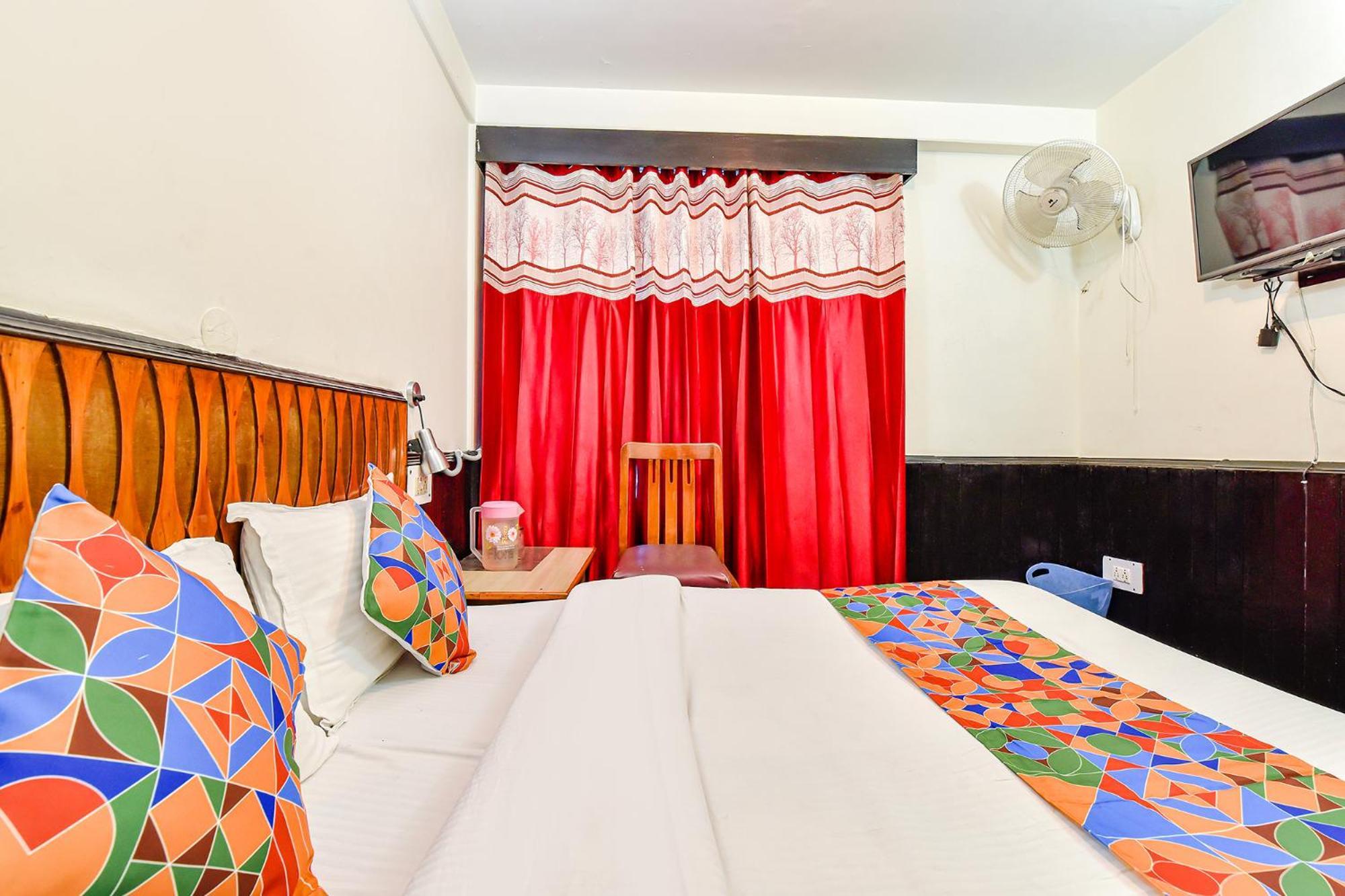 Fabhotel Park View I Manāli Kültér fotó