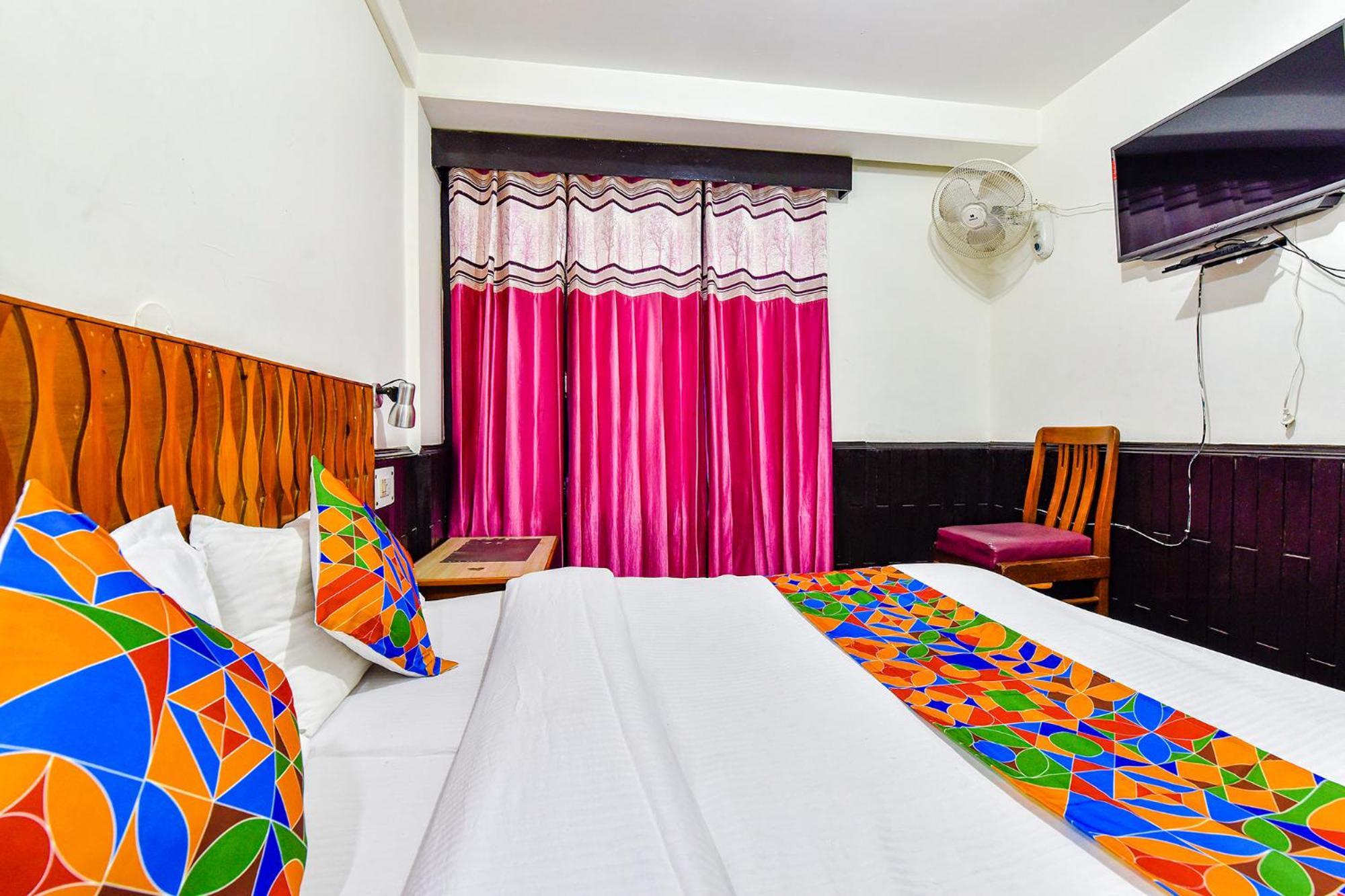 Fabhotel Park View I Manāli Kültér fotó