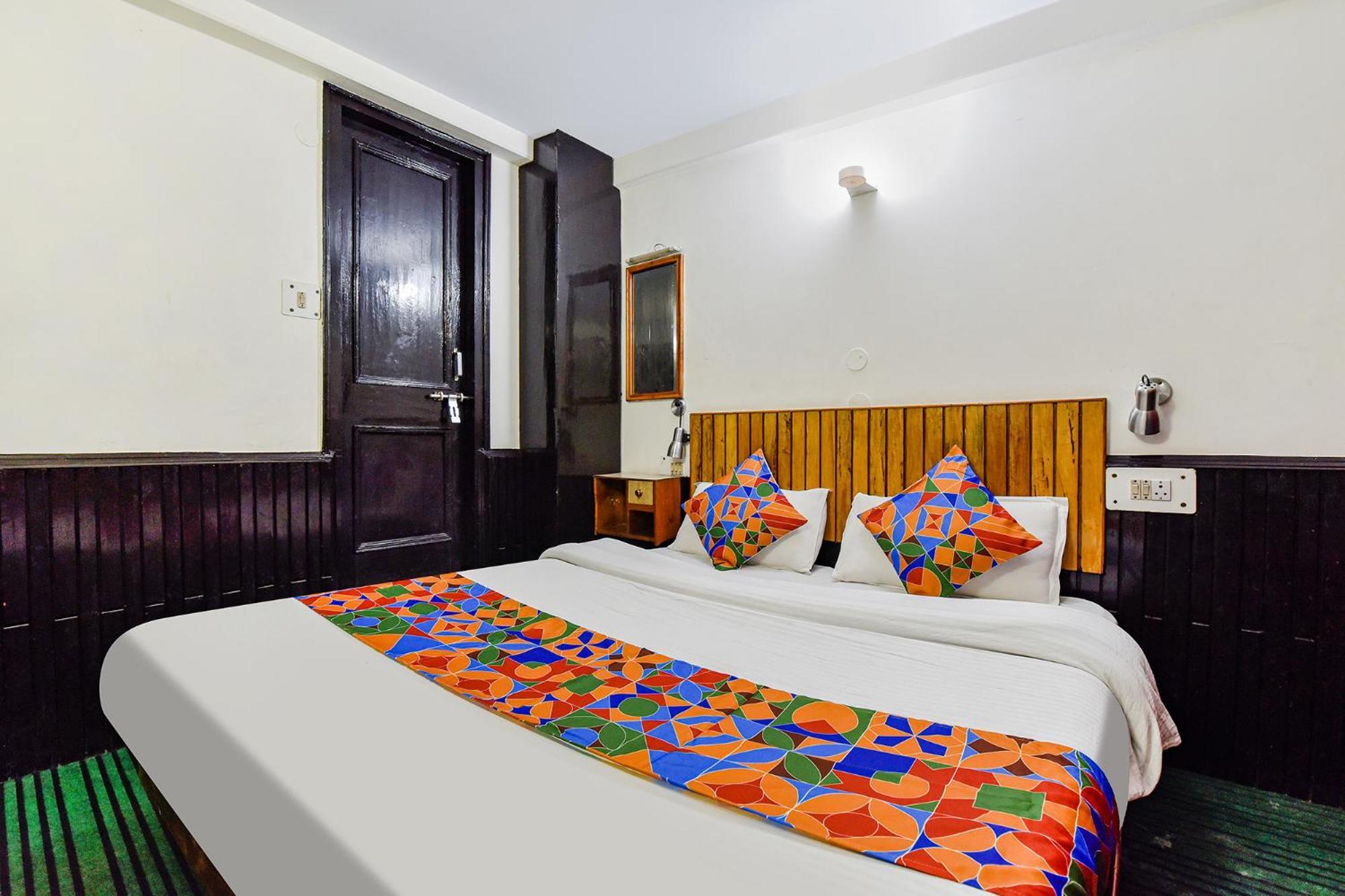 Fabhotel Park View I Manāli Kültér fotó